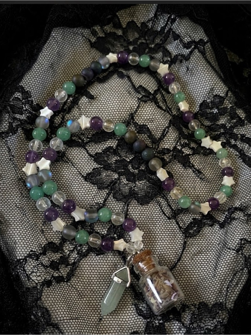 Stars & MoonSpell Necklace (Dried Lavender, amethyst, Aventurine, MOP Stars) - Picture 2 of 3